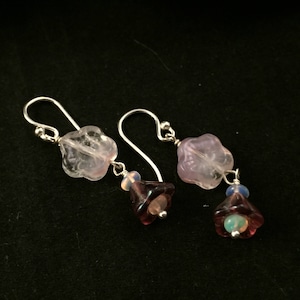 Lila blumenohrringe, lila Ohrringe, Ohrringe, Opal Ohrringe, Ohrhänger, Ohrringe, Muttertagsgeschenk, Mutter Geschenk