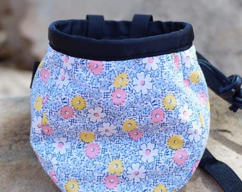 Bolsa de tiza con diseño de flores