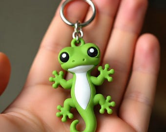 Articulated Gecko Keychain, Realistic Hand Painted Lizard Charm, Unique Reptile Bag Accessory