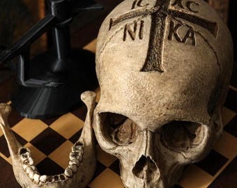 Réplica de cráneo ortodoxo, arte cristiano bizantino, decoración de cráneo humano, memento mori gótico, soporte incluido.