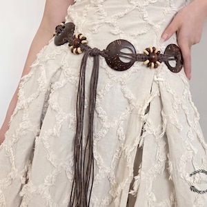 Cinturón bohemio de cuentas de madera, cadena para la cintura de concha de coco natural, accesorio tejido para festivales y playa.
