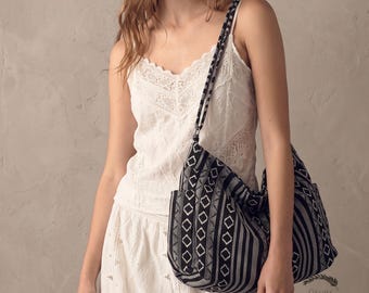 Boho Crossbody Bag, Bohemian Hobo Bag, Ethnic Shoulder Bag, Hippie Tote Bag, Woven Crossbody Purse, Slouchy Everyday Bag, Festival Bag