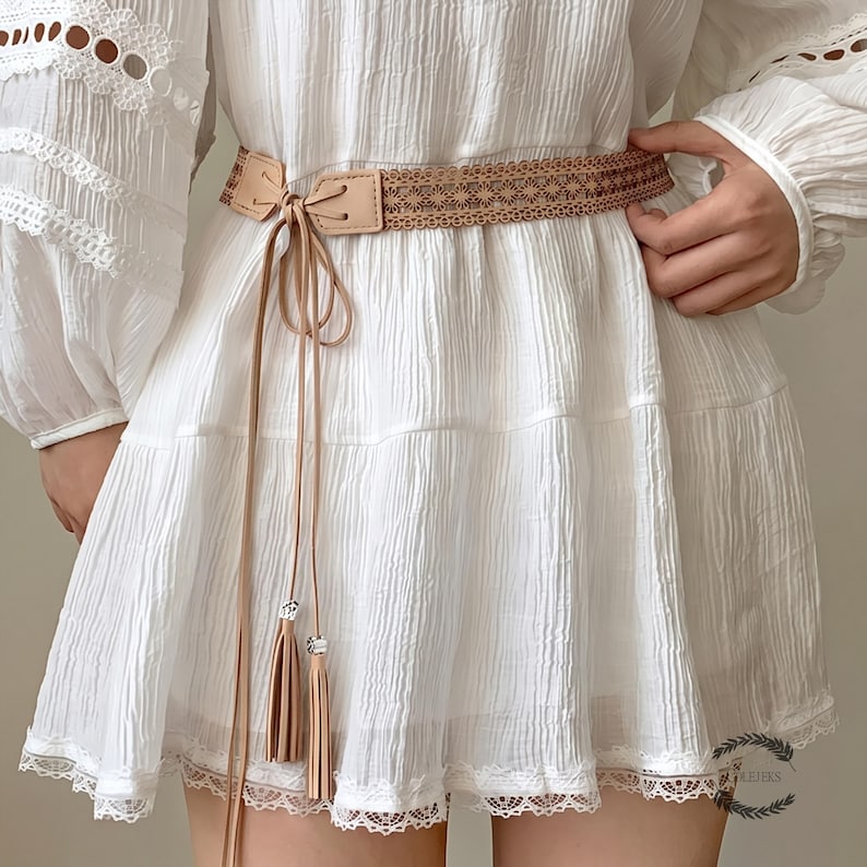 Boho Hollow Out Waist Belt for Women, Braided Microfiber Leather Dress Belt with Tassels, Vintage Cinch Waist Chain, Summer Vacation Gift image 3