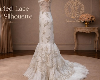 Abito da sposa a sirena in pizzo perlato, abito da sposa con silhouette laterale, pizzo scintillante con strascico, elegante e aderente