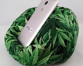 Cannabis Medium bean bag chair for large cell phones green and black