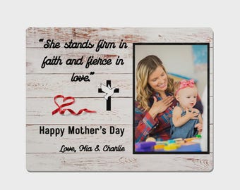 Personalized Mother's Day Photo Board, Mother's Day gift, gift for Mom, Mom's birthday gift,