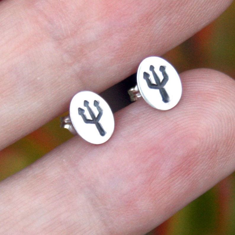 Sterling Silver Oval Post Earrings Pitch Fork Etsy