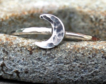 Sterling Silver Ring - Textured Crescent Moon