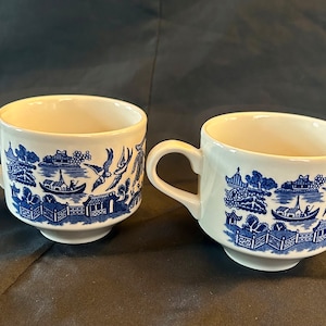 Pair of Blue Willow~Churchill~England~Blue & White Classic Asian Artwork~ Mug/Tea Cups