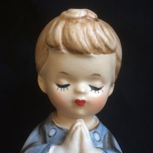 Enesco Japan boy in pajamas praying figurine