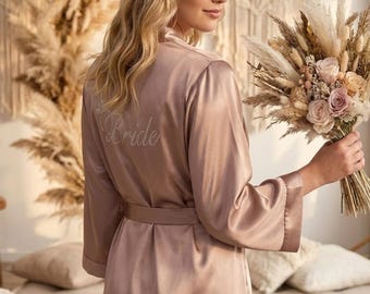 Bridal Satin Robe, Bride Getting Ready Robe, Champagne Silk Bridesmaid Robe, Wedding Morning Outfit, Boho Bridal Loungewear Gift