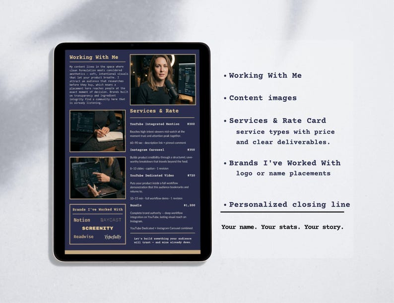 Op de afbeelding: Een presentatie van digitale marketingdiensten weergegeven op een tablet. Het scherm toont een donkerblauwe lay-out met tekst en afbeeldingen, waaronder "Working With Me" en "Services & Rate". De presentatie vermeldt ook merken waarmee is samengewerkt.