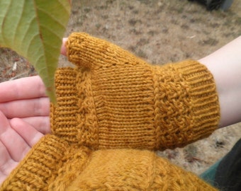 Fingerless Gloves, handknitted, size S-M