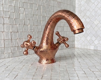 Luxury Hammered Copper Bathroom Faucet – Handcrafted Moroccan Style Basin Tap – Antique Copper Dual Handle Mixer – Unique Artisan Home Decor