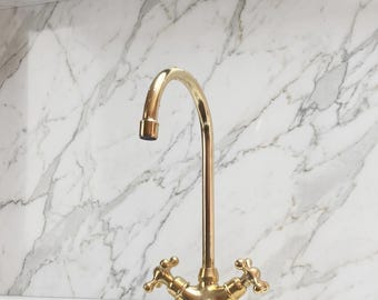 Unlacquered Brass Gooseneck Kitchen Faucet, Single Hole Sink Tap, Vintage Solid Brass Faucet, Handmade Kitchen Mixer, Farmhouse Style