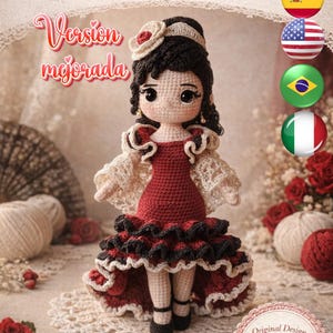 Puede incluir: Un juego de tres tazas de cerámica con un acabado mate moteado. Las tazas son en tonos crema, gris claro y gris oscuro. Cada taza tiene un diseño simple y minimalista, ideal para café o té.