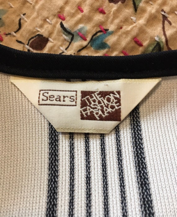 SALE! Vintage Sears Black and White Dress with Ma… - image 10