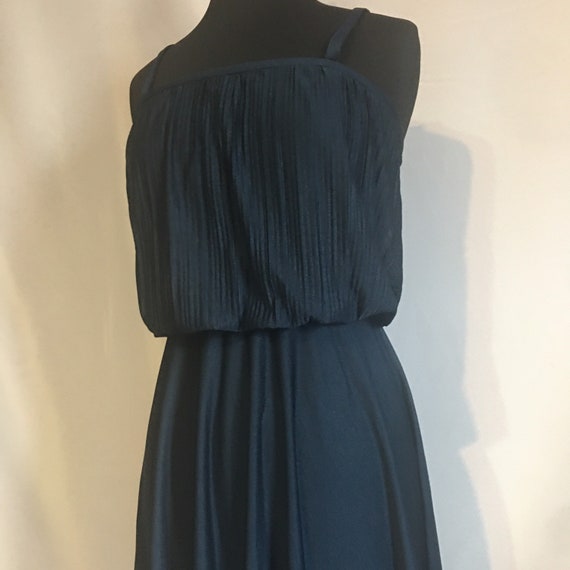 Vintage Navy Blue Ladies Negligee - image 3