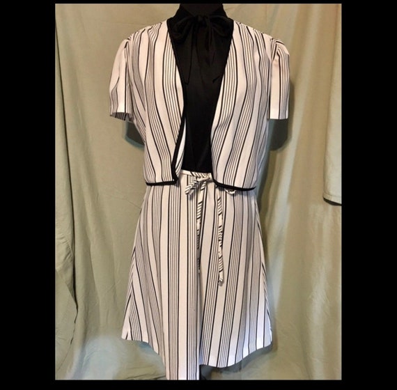 SALE! Vintage Sears Black and White Dress with Ma… - image 1