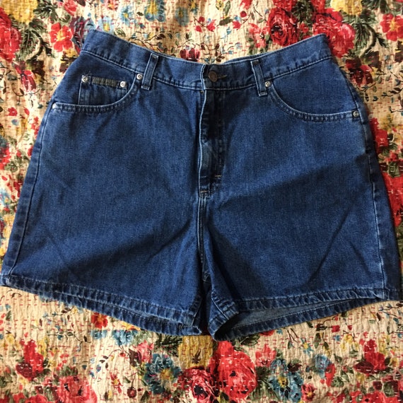 Vintage Lee Riveted High Waisted Jean Shorts Size… - image 1