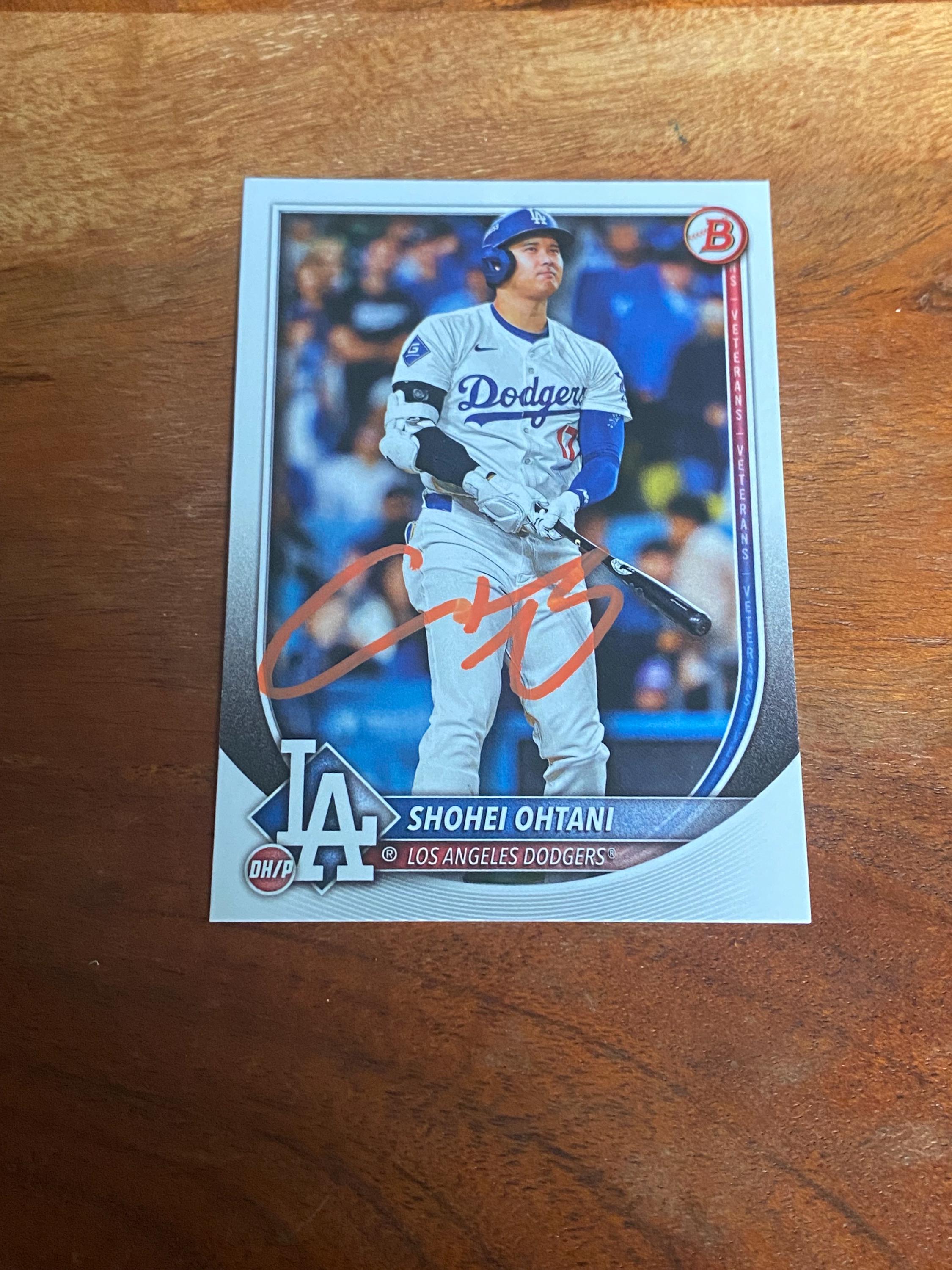 topps Chrome メッシ直筆サインオンカードオート