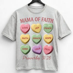 Camiseta con diseño de Mamá de Fe PNG, Mamá Cristiana, Proverbios 31:28, Regalo Religioso para el Día de la Madre, Camiseta Gráfica para Mamás con Fieles Fieles (Descarga Digital)