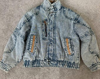 Vintage 80er Jahre Todays Acid Wash Denim Moto Jacke Schnalle Kragen