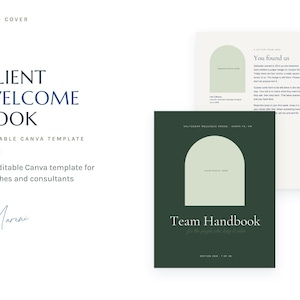 Pode incluir: Um modelo digital de livro de boas-vindas para clientes com uma capa verde-escura, um gráfico de arco verde-claro e o texto Team Handbook. Uma página secundária mostra um fundo claro com um arco correspondente e o texto You found us.