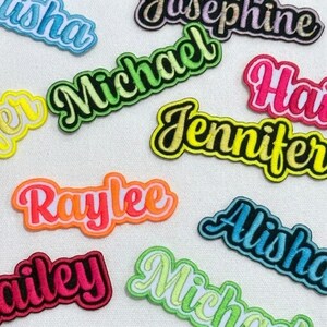 Benutzerdefinierte Name Patch gestickt, Text Bunte Namen Tag, Nähen & Aufbügeln Patches für Kleidung Jacken Rucksäcke, handgemachte Uniform Geschenk Bestfriend