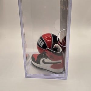 Vintage Michael Jordan ShadowBox with Nike Dunk shoe and Jordan Basketball!! 1/1 image 4