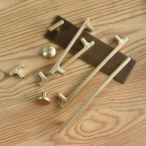 Solid Zinc Alloy Cabinet Pull Handle, Brushed Brass Bar, Modern Minimalist Hardware