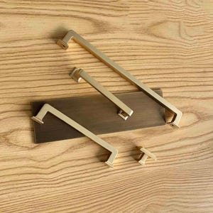 Modern Zinc Alloy Cabinet Handle Brushed Brass Drawer Pull Kitchen Cupboard Knob, Wardrobe Hardware Kitchen Hardware