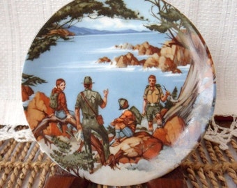 CLEARANCE Avon American Portraits Plate, The West Plate, Small Vintage Decorative Avon Plate