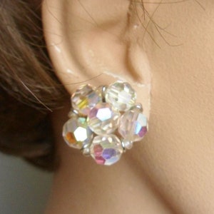 Keyes Aurora Borealis Clear Glass Cluster Bead Earrings, Vintage Keyes Clip-on Bead Earrings image 1