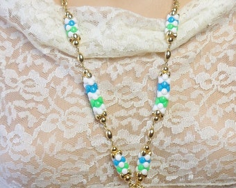 Sarah Coventry Carousel Lariat Necklace, Blue Green White Interlocking Beads on Gold Chain, Vintage Beaded Lariat Necklace