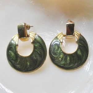 Marbled Green Enamel Post Earrings, Flat Hoop Vintage Pierced Earrings on Hinge