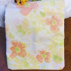 Taie d&#39;oreiller motif Tranquale Dan River, taie d&#39;oreiller jaune en percale de taille Standard avec fleurs orange, literie vintage des années 70