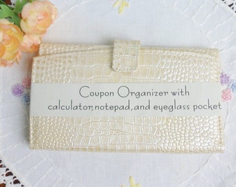 Coupon Organizer with Calculator Notepad Eyeglass Pocket, Vintage Faux Alligator Coupon Clutch, Never Used Coupon Saving Purse