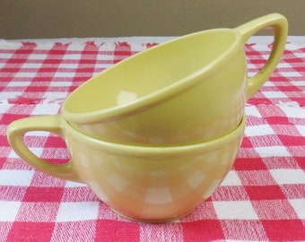 Two Yellow GITSware Cups, Vintage Melamine Hard Plastic 6 oz Cups