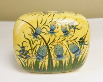 Kashmir Lacquer Box Hand Painted with Teasel Weeds, Green and Yellow Trinket Box from India, Vintage Art Box