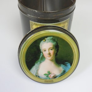 National Gallery of London Tin, Vintage Victorian Candy Tin with Pictures by Nattier, Goya, Gainsborough and Reynolds