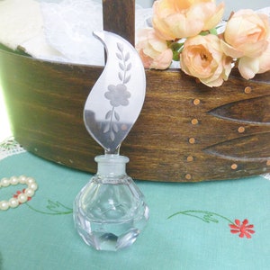 Small Lead Crystal Perfume Bottle with Etched Floral Dauber, Vintage Faceted Art Glass Bottle