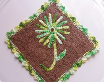 CLEARANCE Brown Pot Holder with Green Crocheted Trim and Flower, Vintage Pot Holder