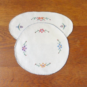 Two Cross Stitched Doilies, Pair of Handmade Vintage Linen Doilies with Petite Point Embroidery