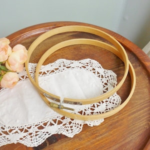 Wooden Embroidery Hoop, 6 inch Hoop with Thumb Screw Tension, Vintage Hoop Made in Taiwan