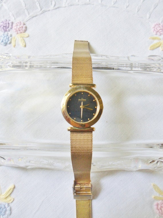 unbreakable wrist watch