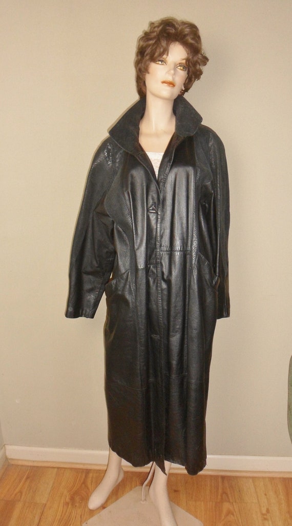 Pelle Black Leather Trenchcoat, Long Vintage Leath