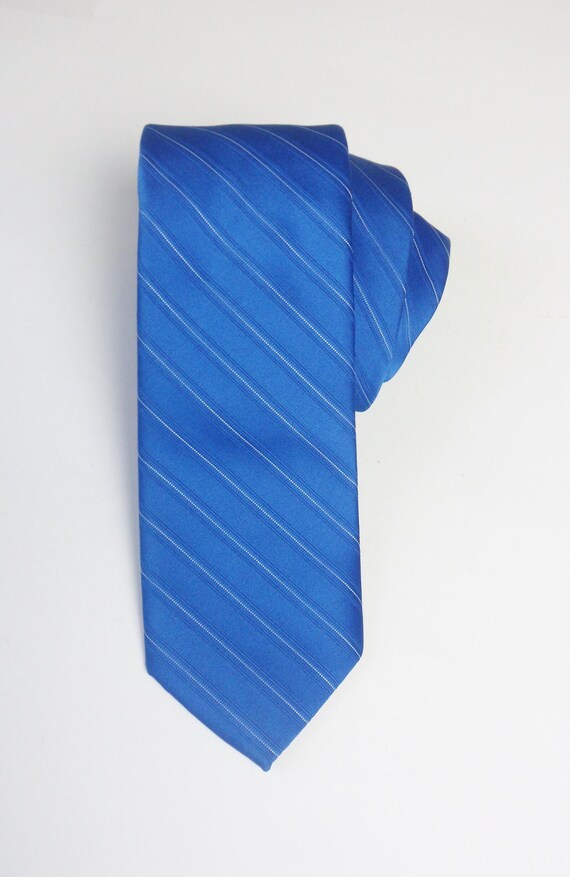 Oleg Cassini NeckTie, Royal Blue Pin Stripe Tie, V