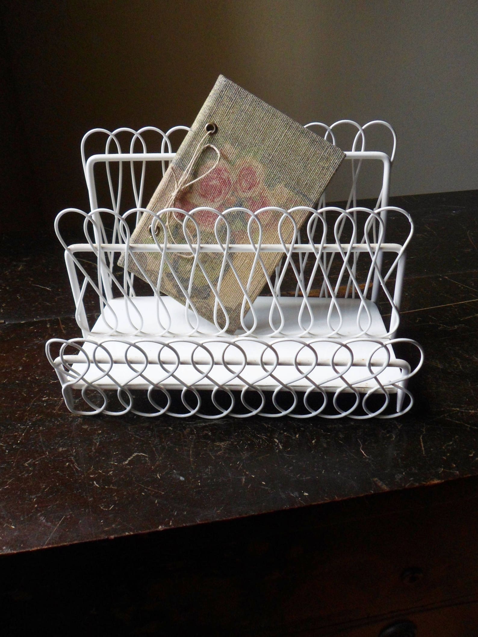 Decorative Display Rack Metal Wire Letter Holder White Wire Etsy
