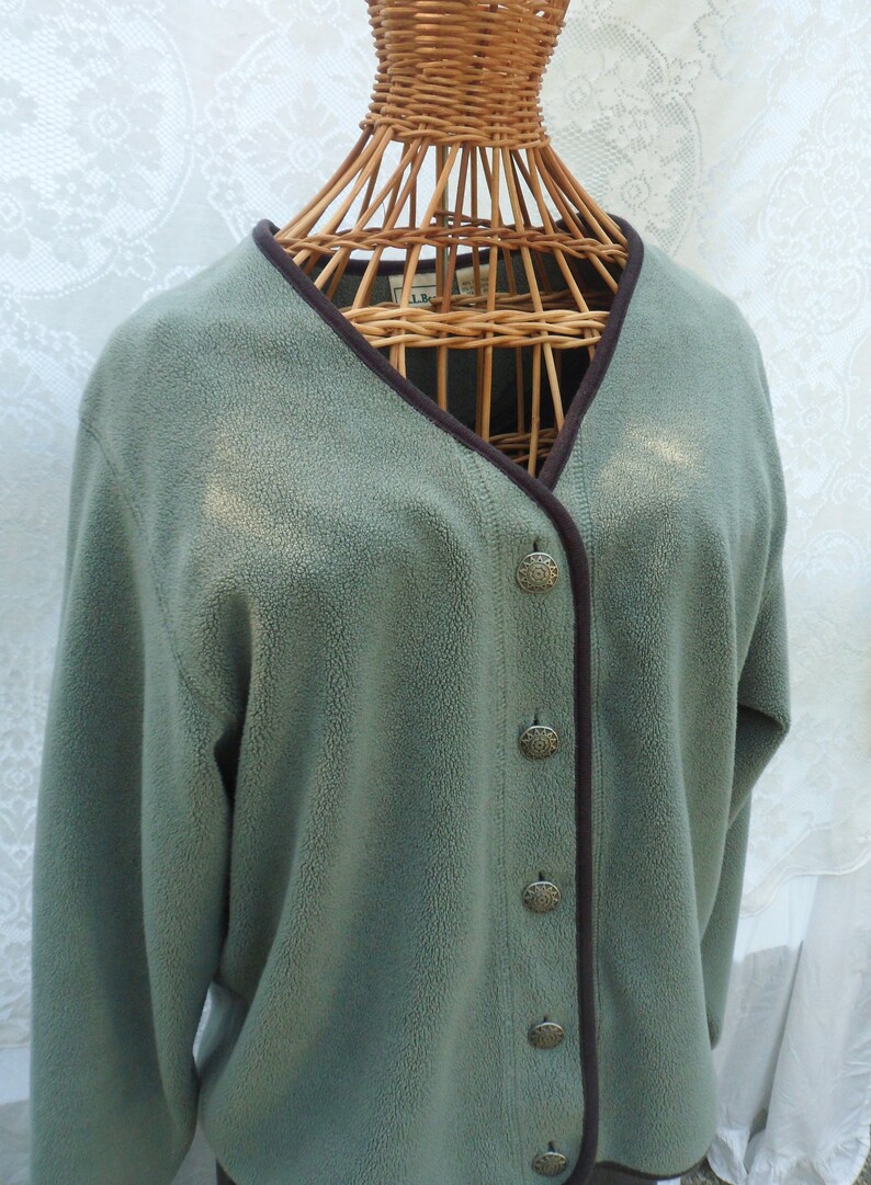 Cardigan Style Button Down Jacket Sage Green Fleece Jacket Green LL Bean Jacket Size Medium